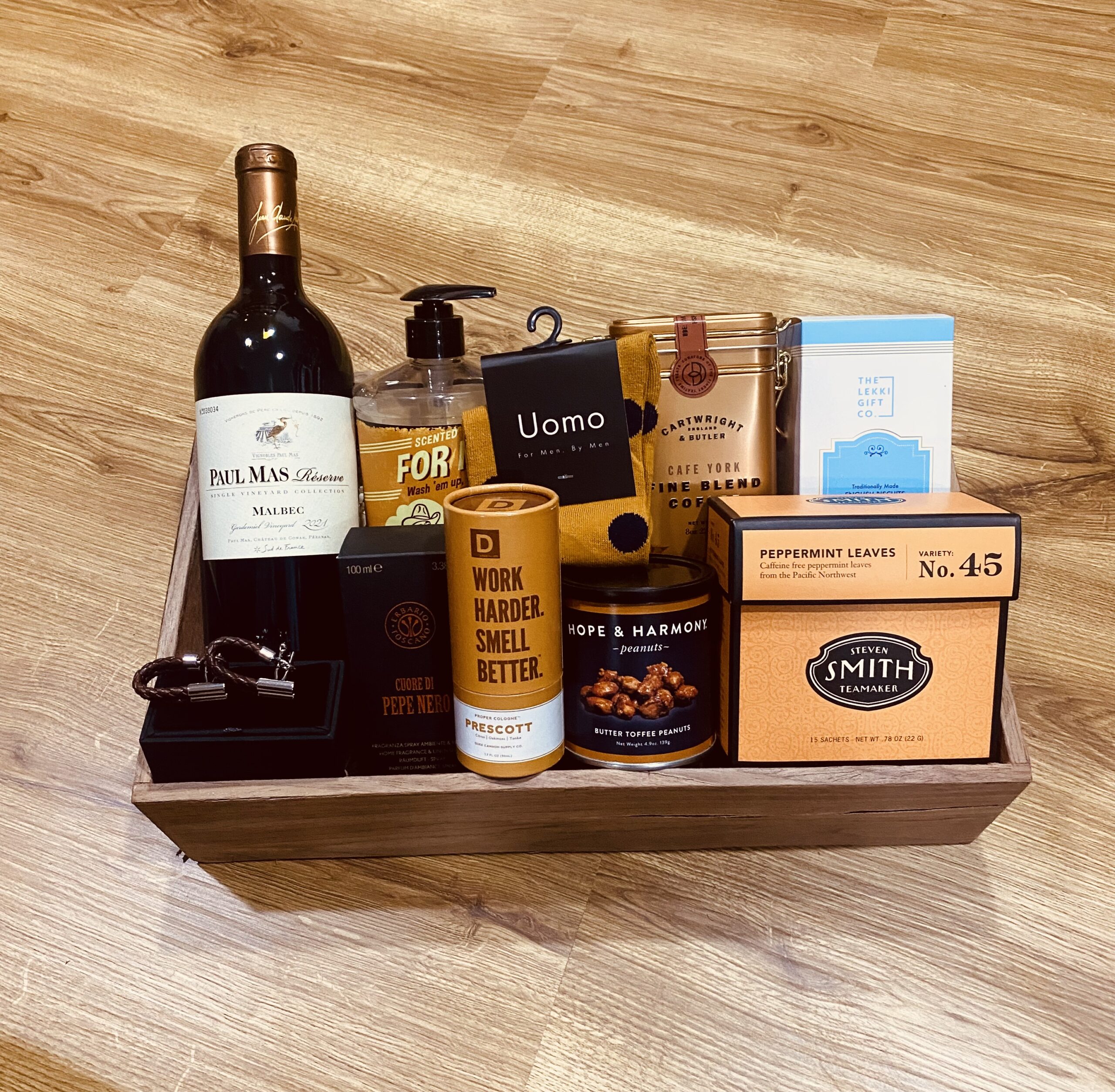 The Savy Gentleman Deluxe